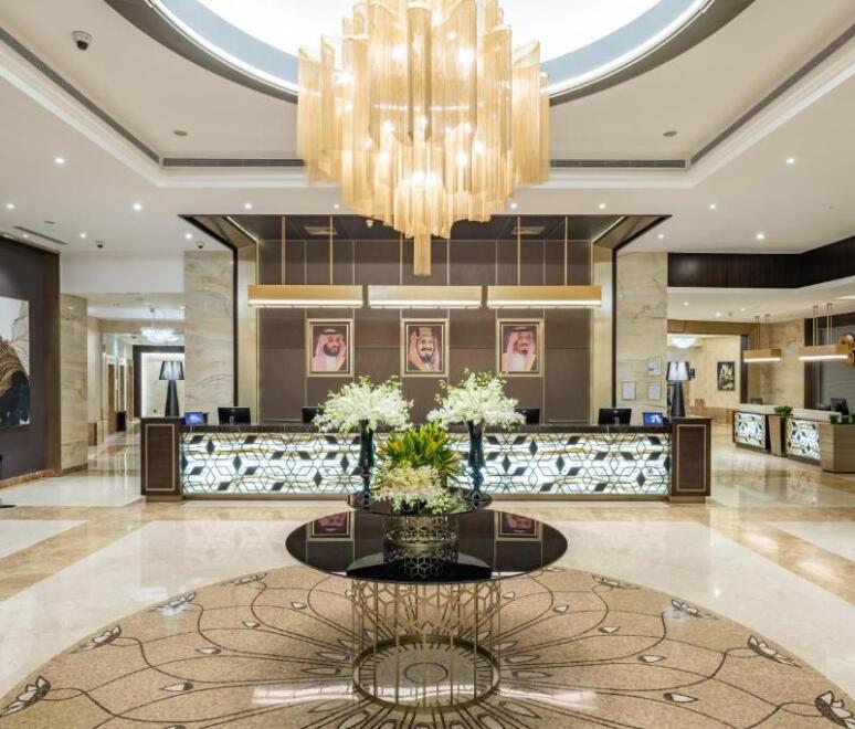 24 AĞUSTOS'TA / 14 GÜN UMRE / HAREME SIFIR 5* OTELLERDE